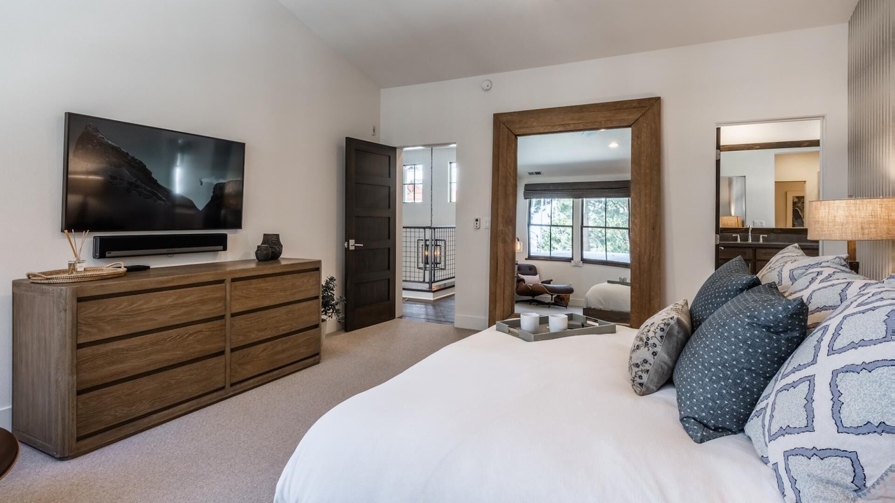 Photo of Bedroom in Mammoth Lakes