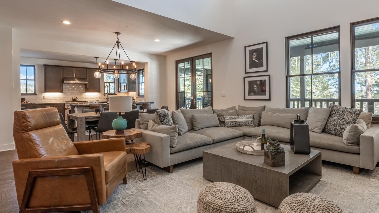 Photo of Livingroom in Mammoth Lakes