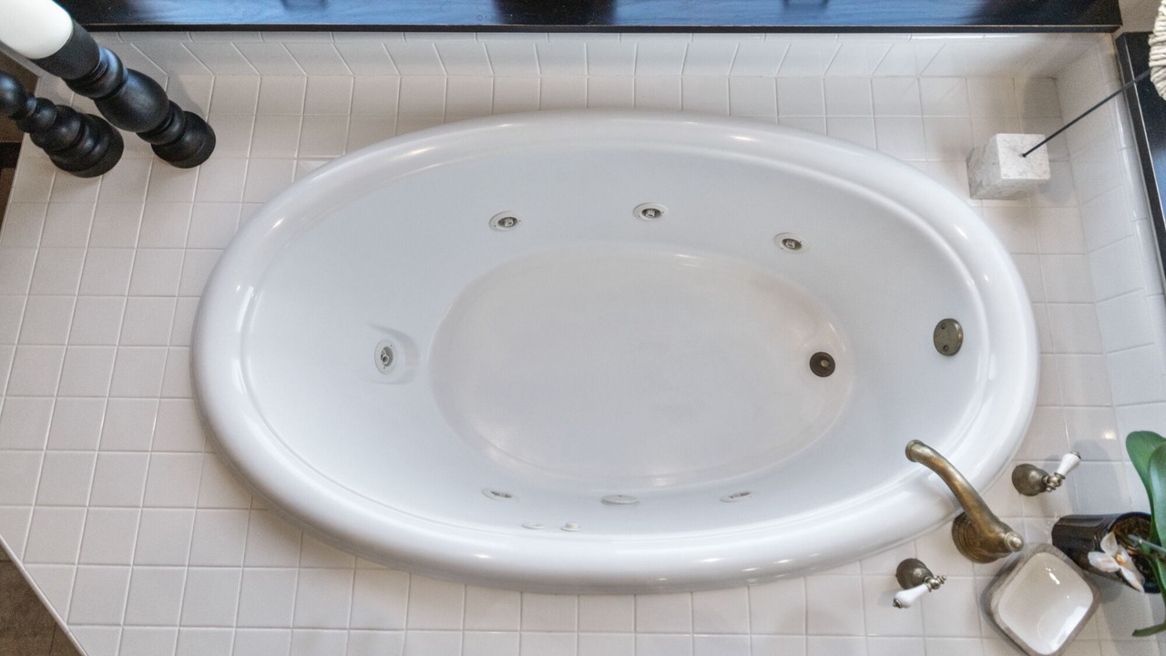 Photo of Bathroom in Templeton
