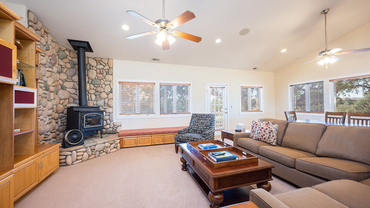 Photo of Livingroom in Paso Robles