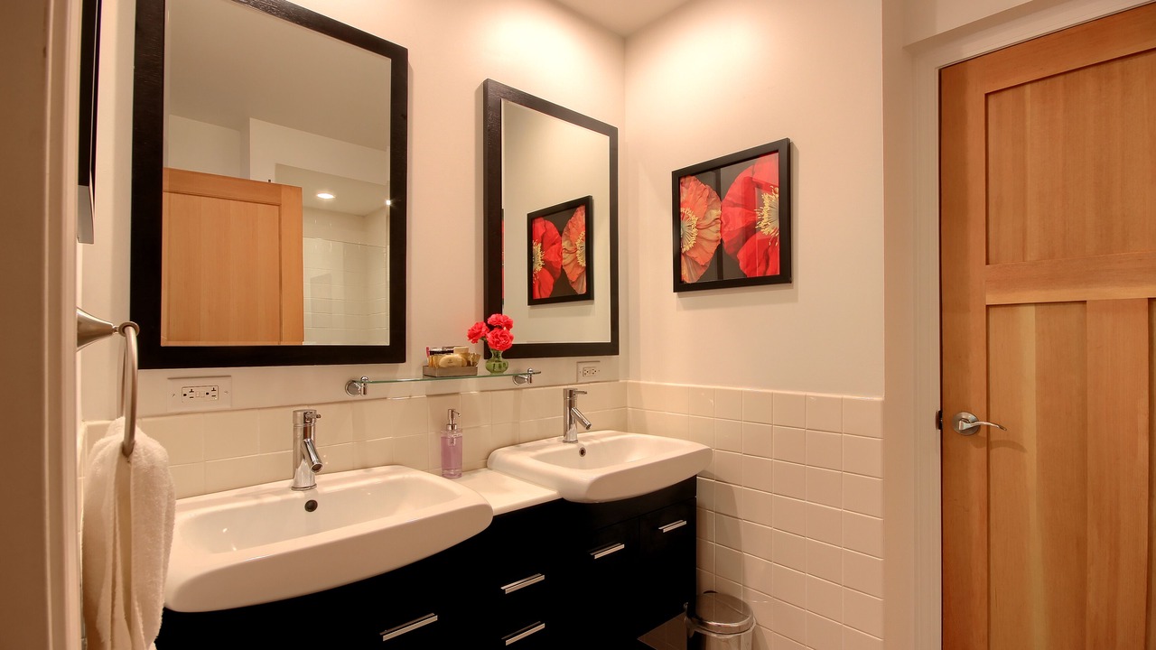 Photo of Bathroom in Catheys Valley