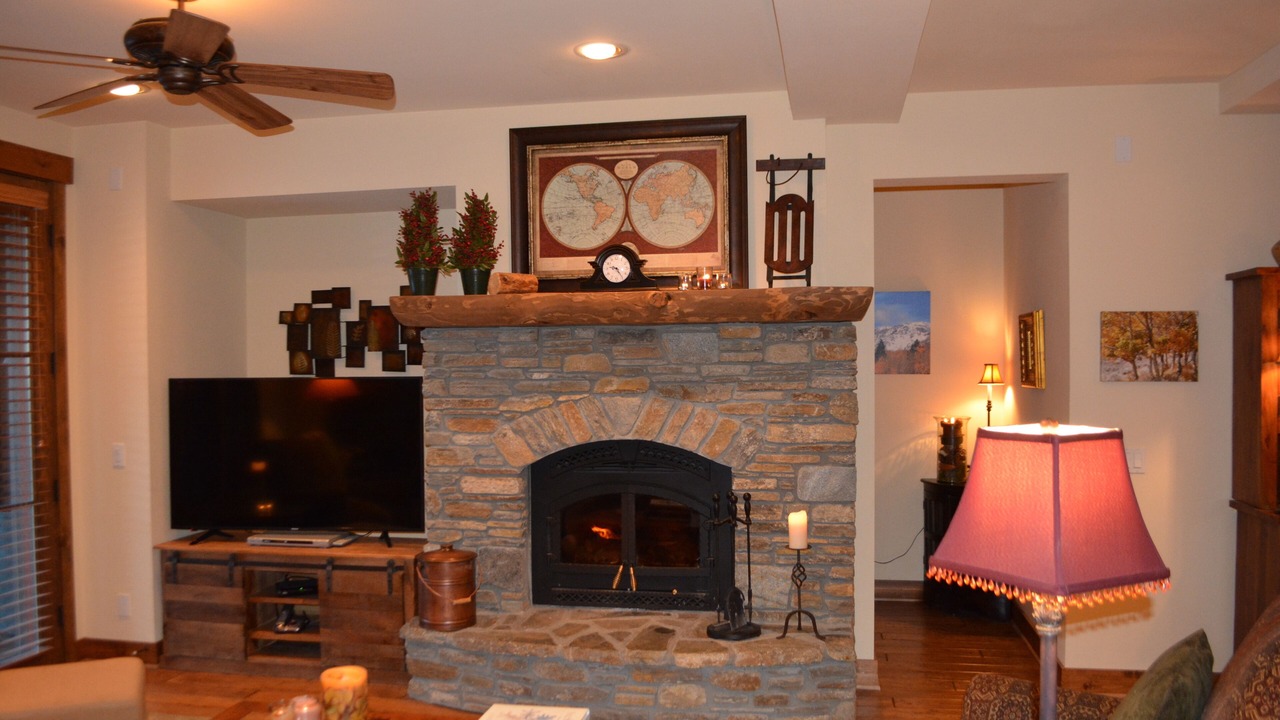 Photo of Livingroom in Mammoth Lakes