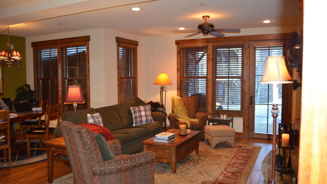 Photo of Livingroom in Mammoth Lakes