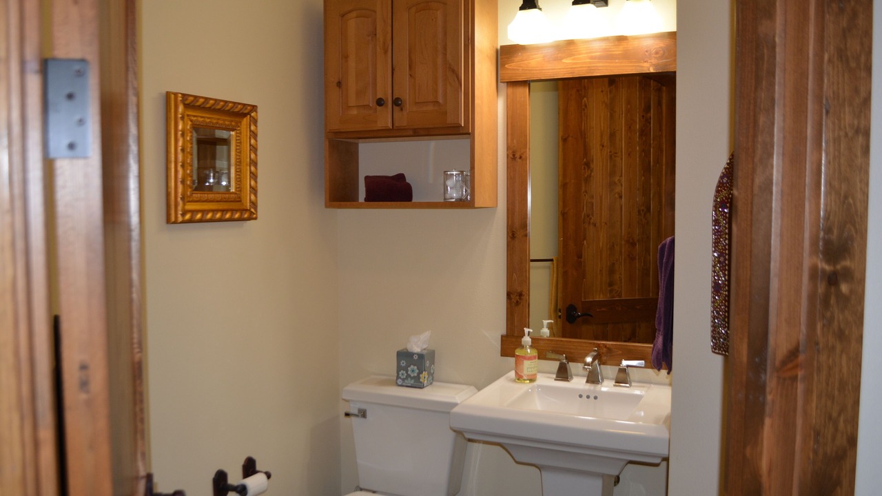 Photo of Bathroom in Mammoth Lakes