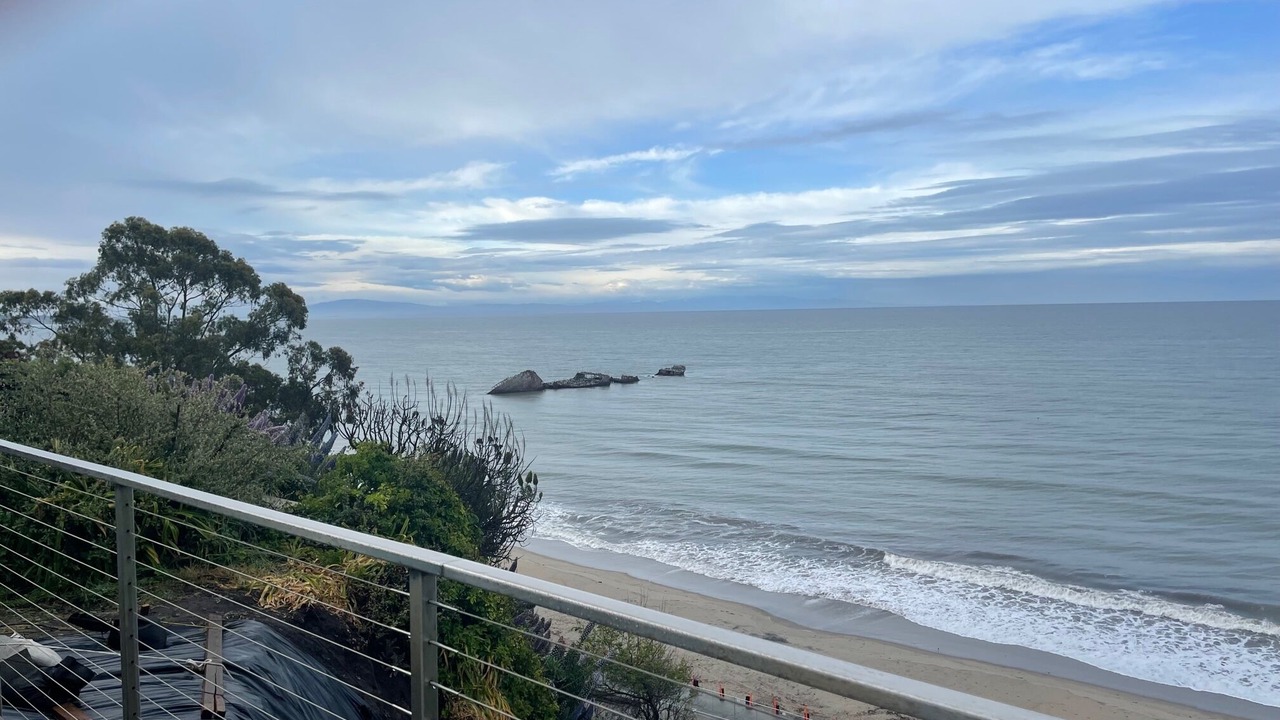 Photo of Others in Aptos