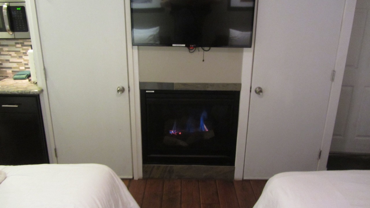 Photo of Bedroom in Lakeside Park