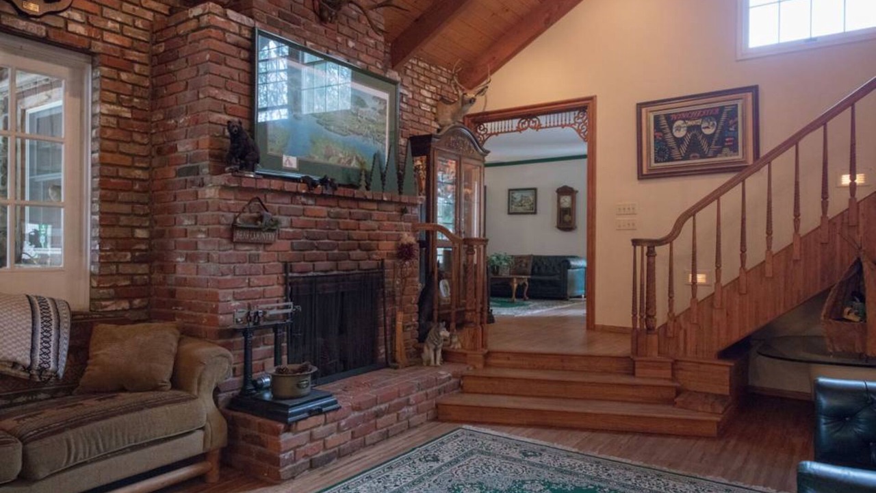 Photo of Livingroom in Orange