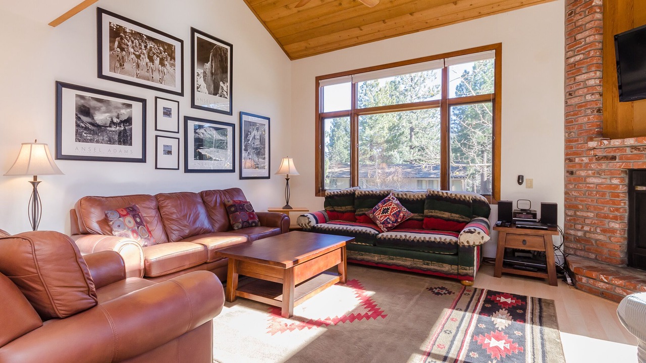 Photo of Livingroom in Mammoth Lakes