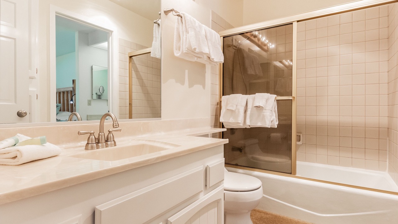 Photo of Bathroom in Mammoth Lakes