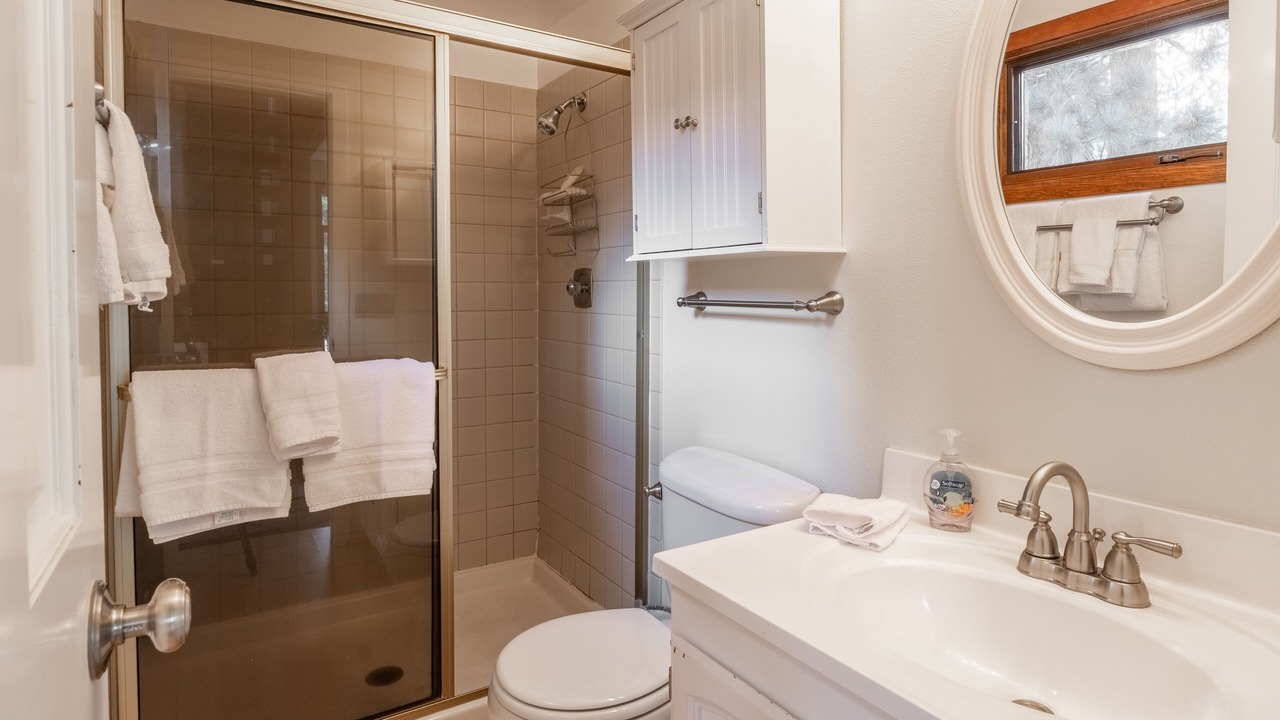 Photo of Bathroom in Mammoth Lakes