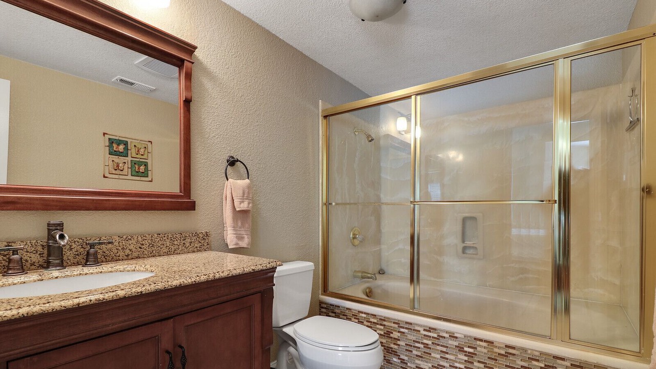 Photo of Bathroom in Alamo