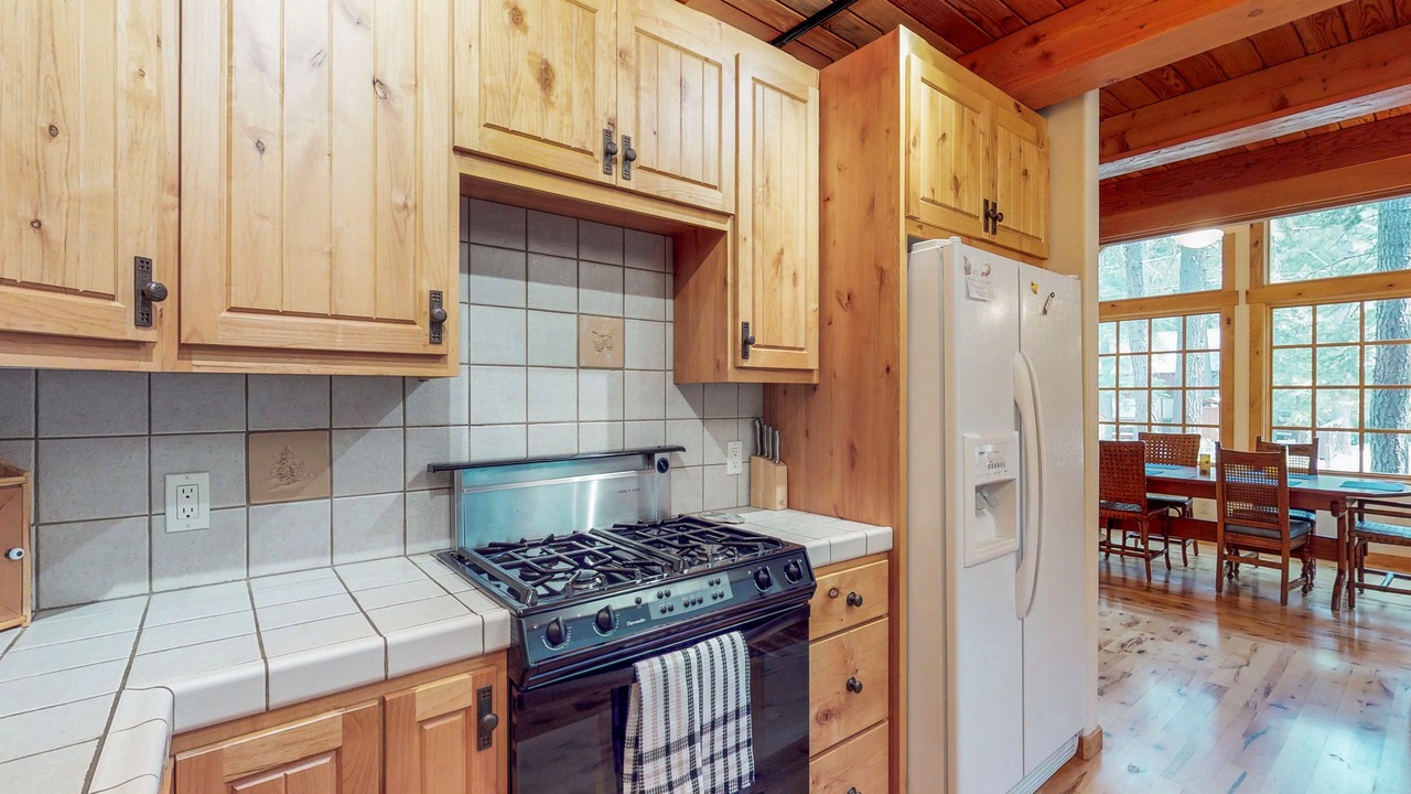 Photo of Kitchen in Tahoma
