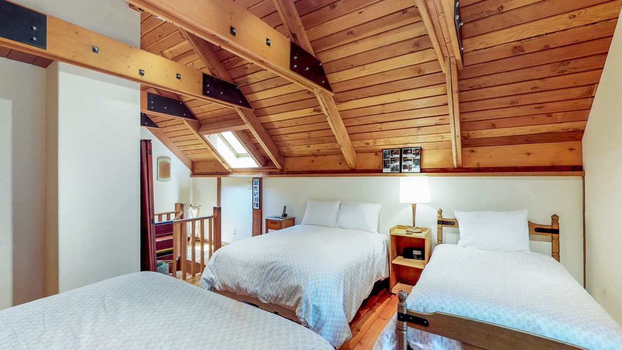 Photo of Bedroom in Tahoma