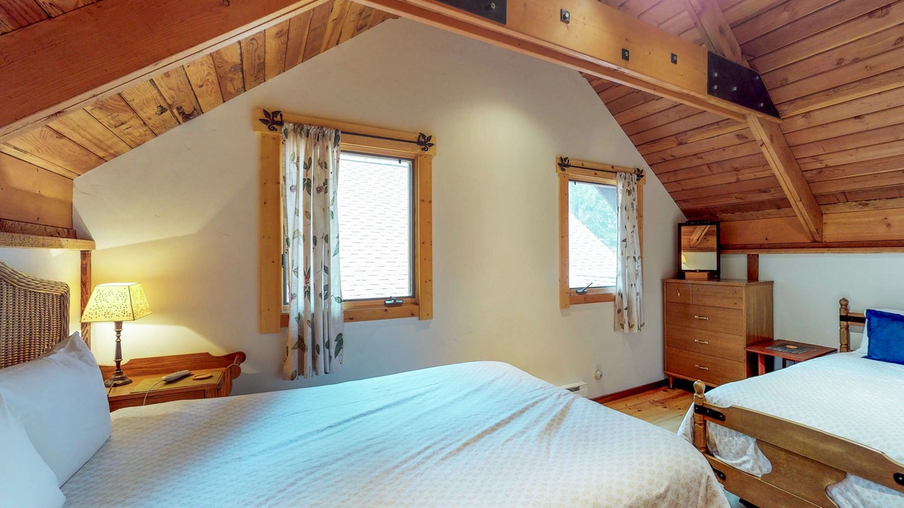 Photo of Bedroom in Tahoma