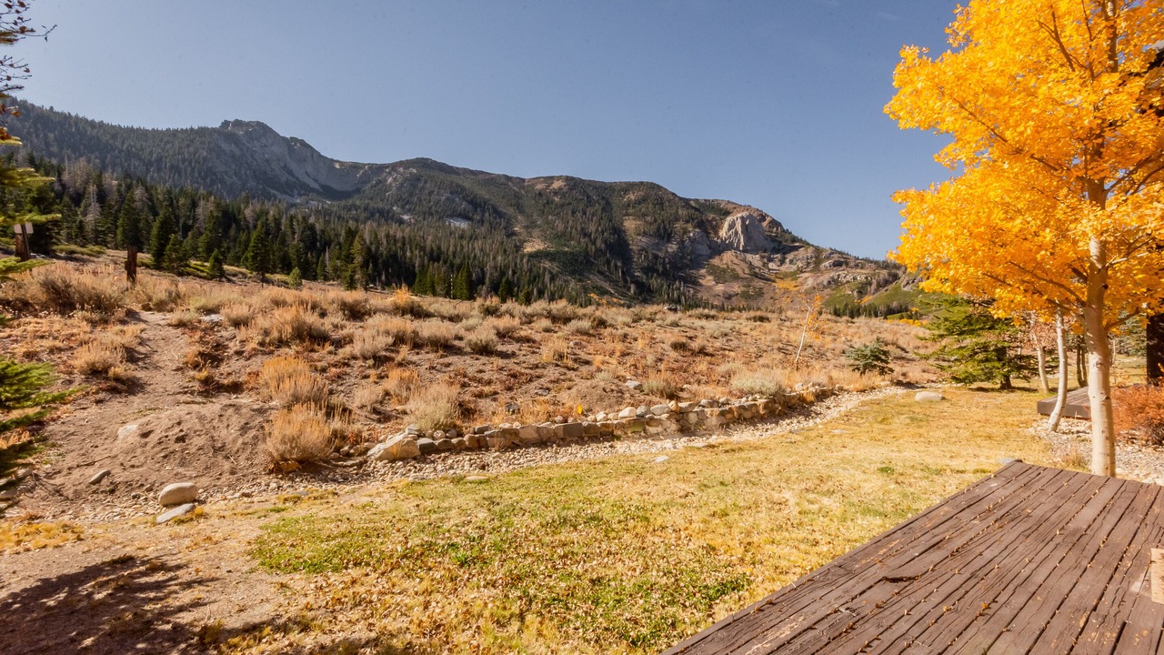 Photo of Outdoor in Mammoth Lakes