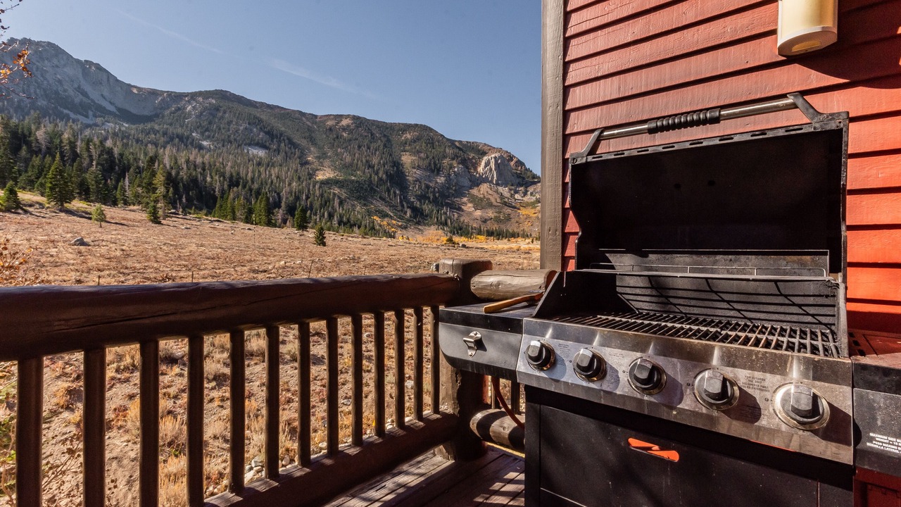 Photo of Outdoor in Mammoth Lakes