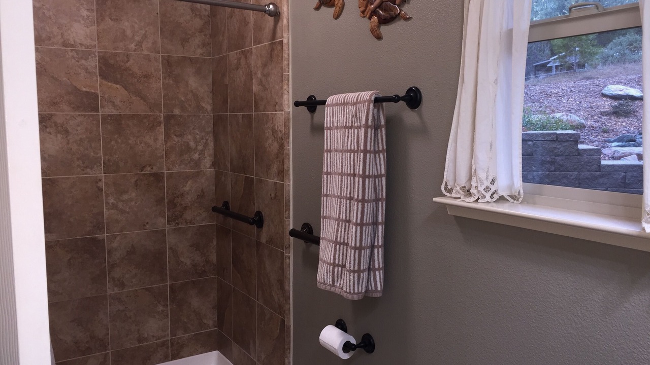 Photo of Bathroom in Coulterville