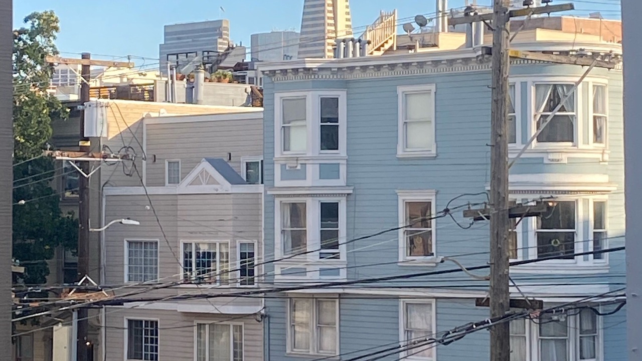 Photo of Bedroom in Russian Hill