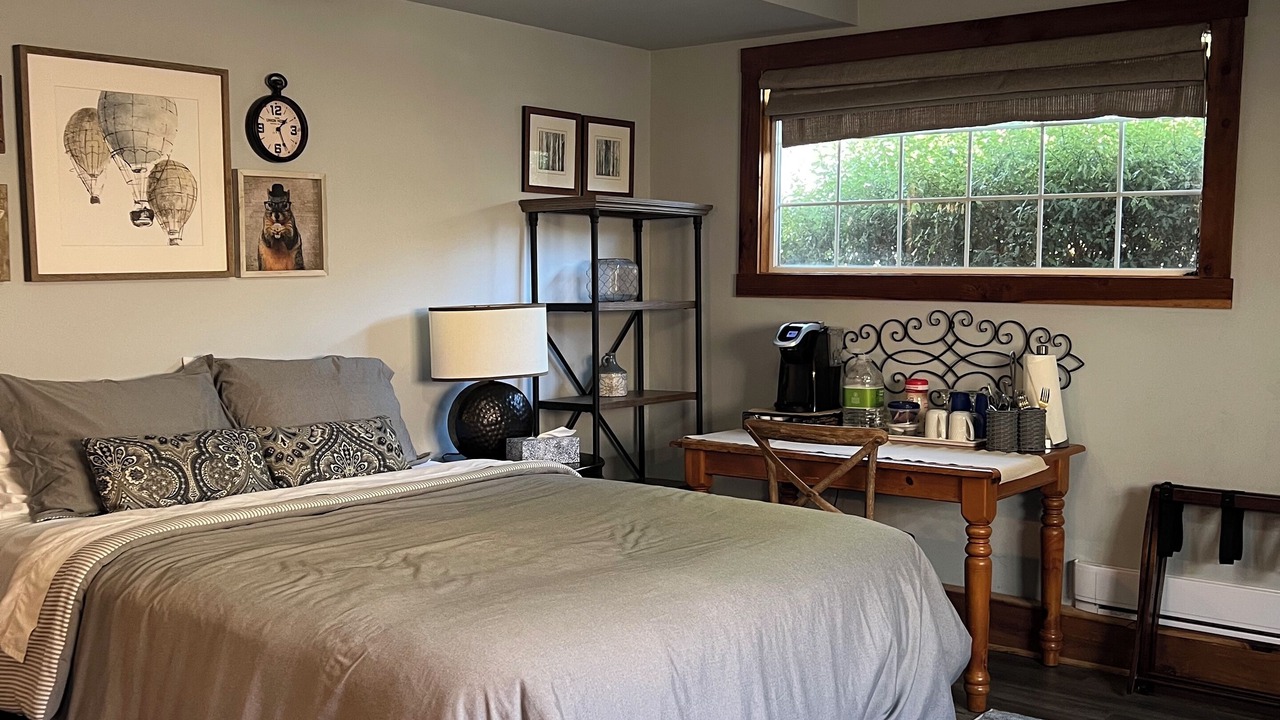 Photo of Bedroom in Willow Glen