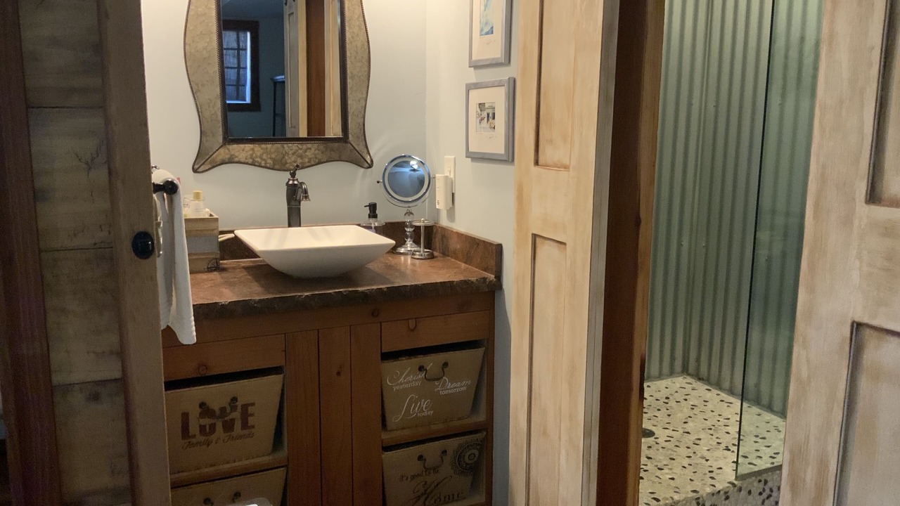Photo of Bathroom in Willow Glen