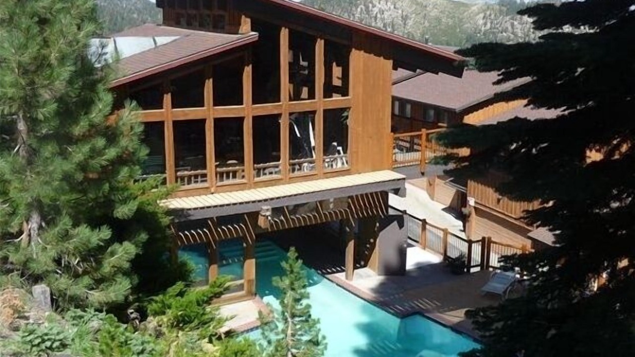 Photo of Outdoor in Mammoth Lakes