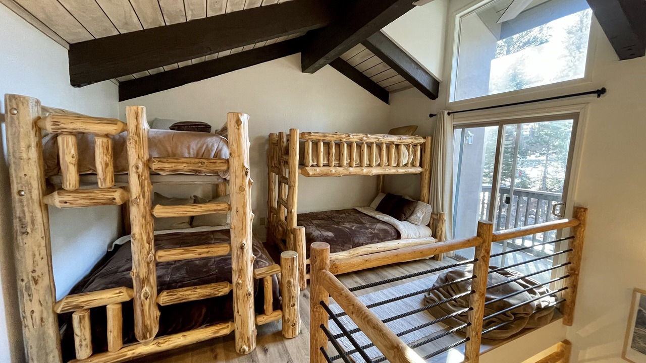 Photo of Patio Balcony in Mammoth Lakes