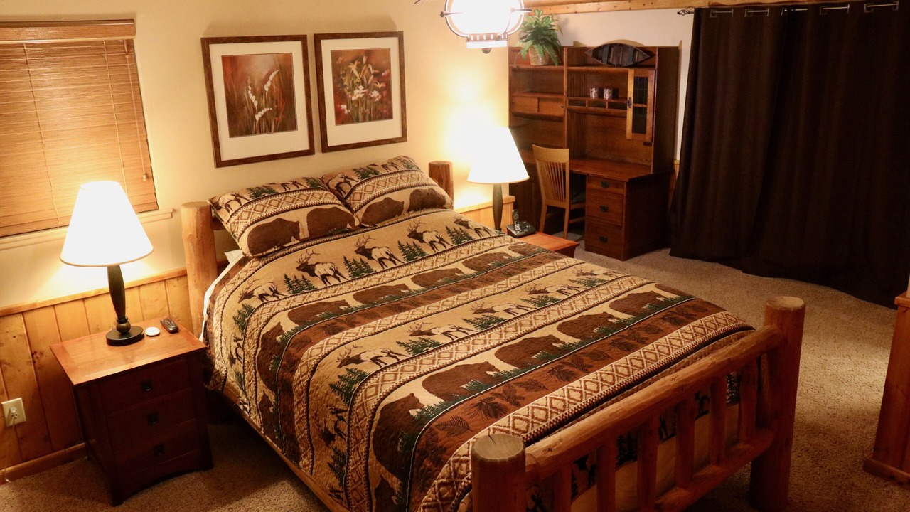 Photo of Bedroom in Oakhurst