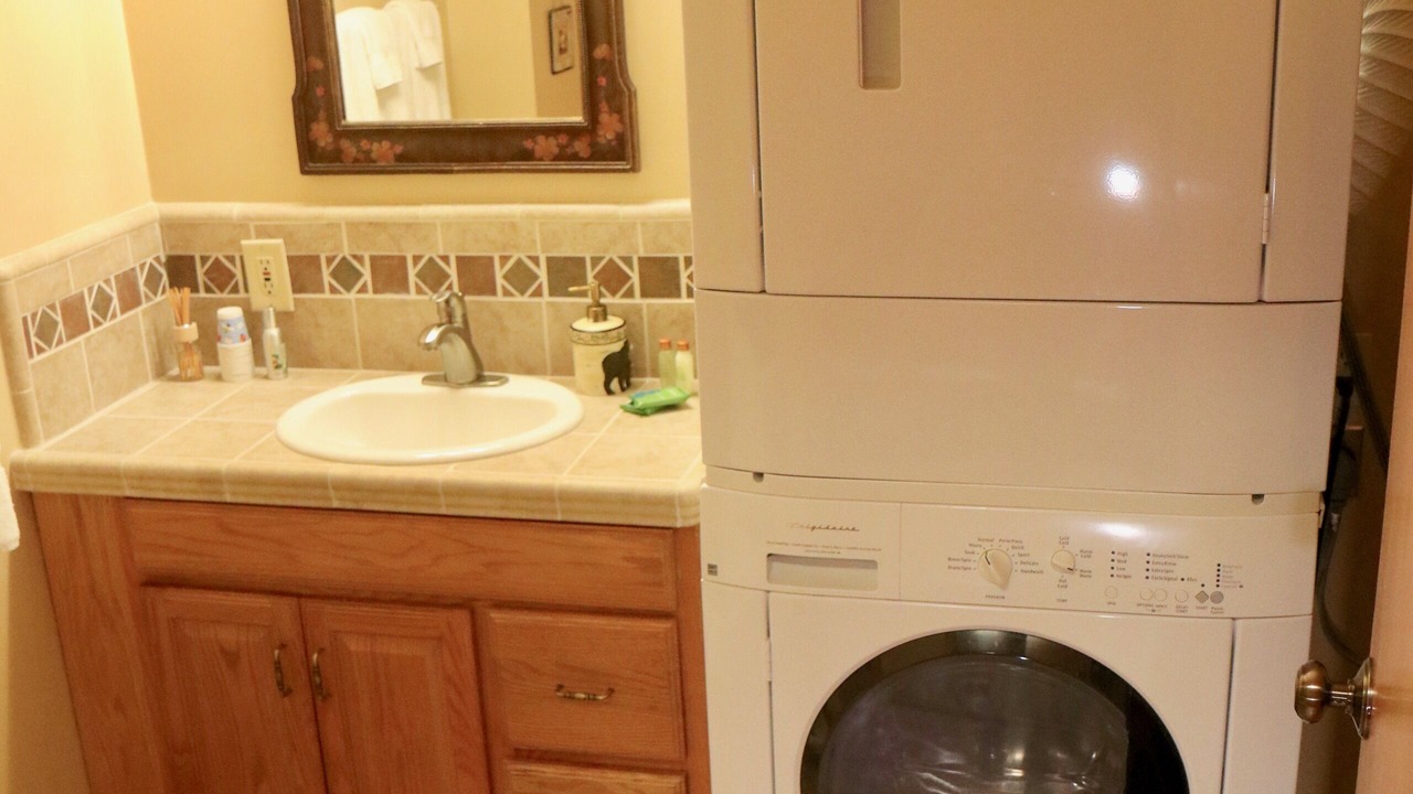 Photo of Bathroom in Oakhurst