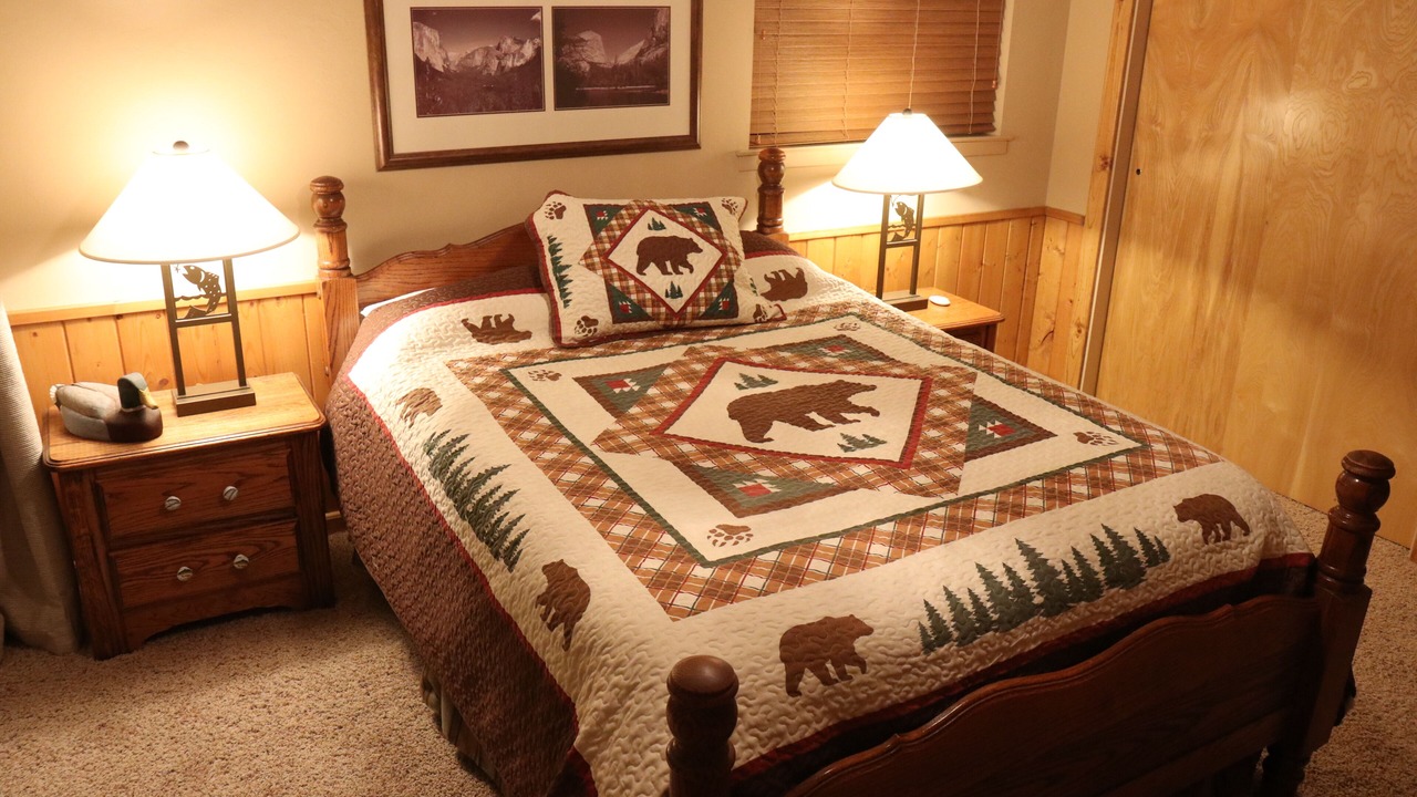 Photo of Bedroom in Oakhurst