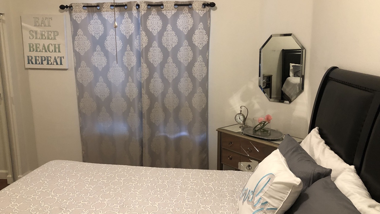 Photo of Bedroom in Huntington Beach