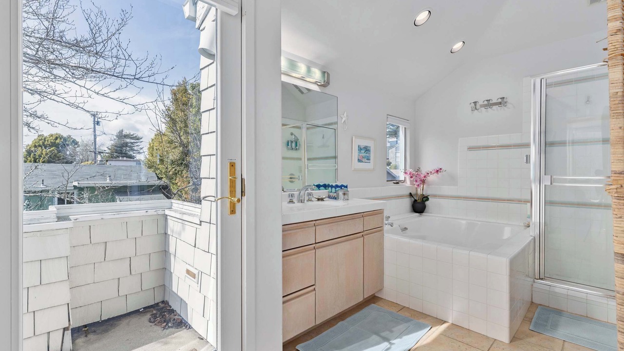 Photo of Bathroom in Eastside Santa Cruz