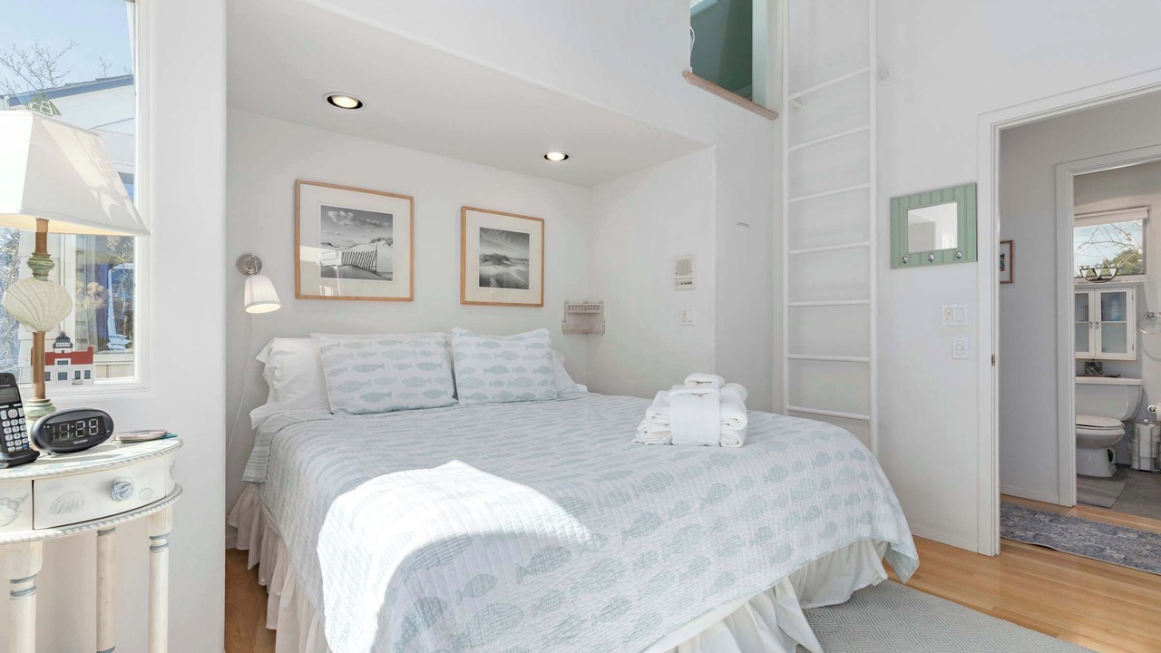 Photo of Bedroom in Eastside Santa Cruz