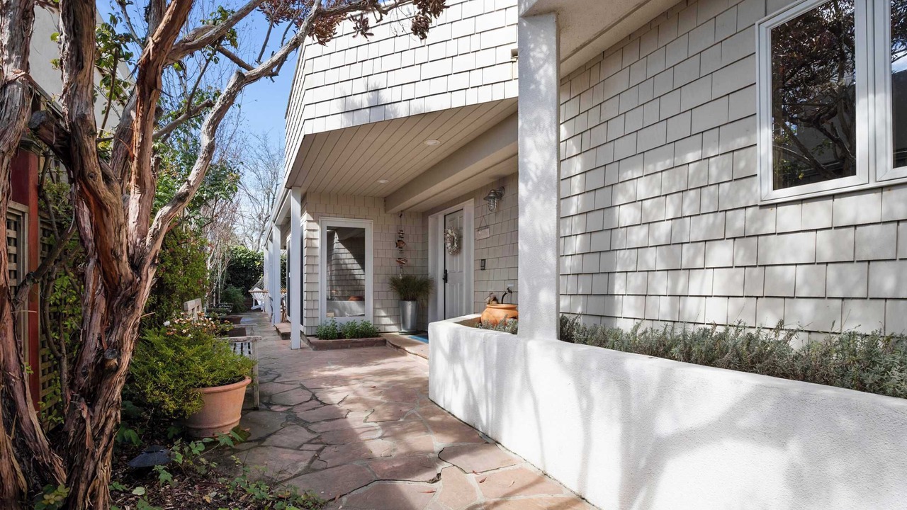 Photo of Outdoor in Eastside Santa Cruz