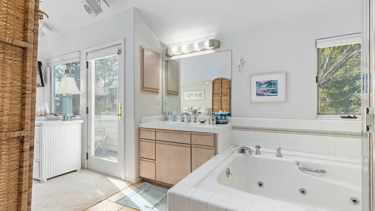 Photo of Bathroom in Eastside Santa Cruz