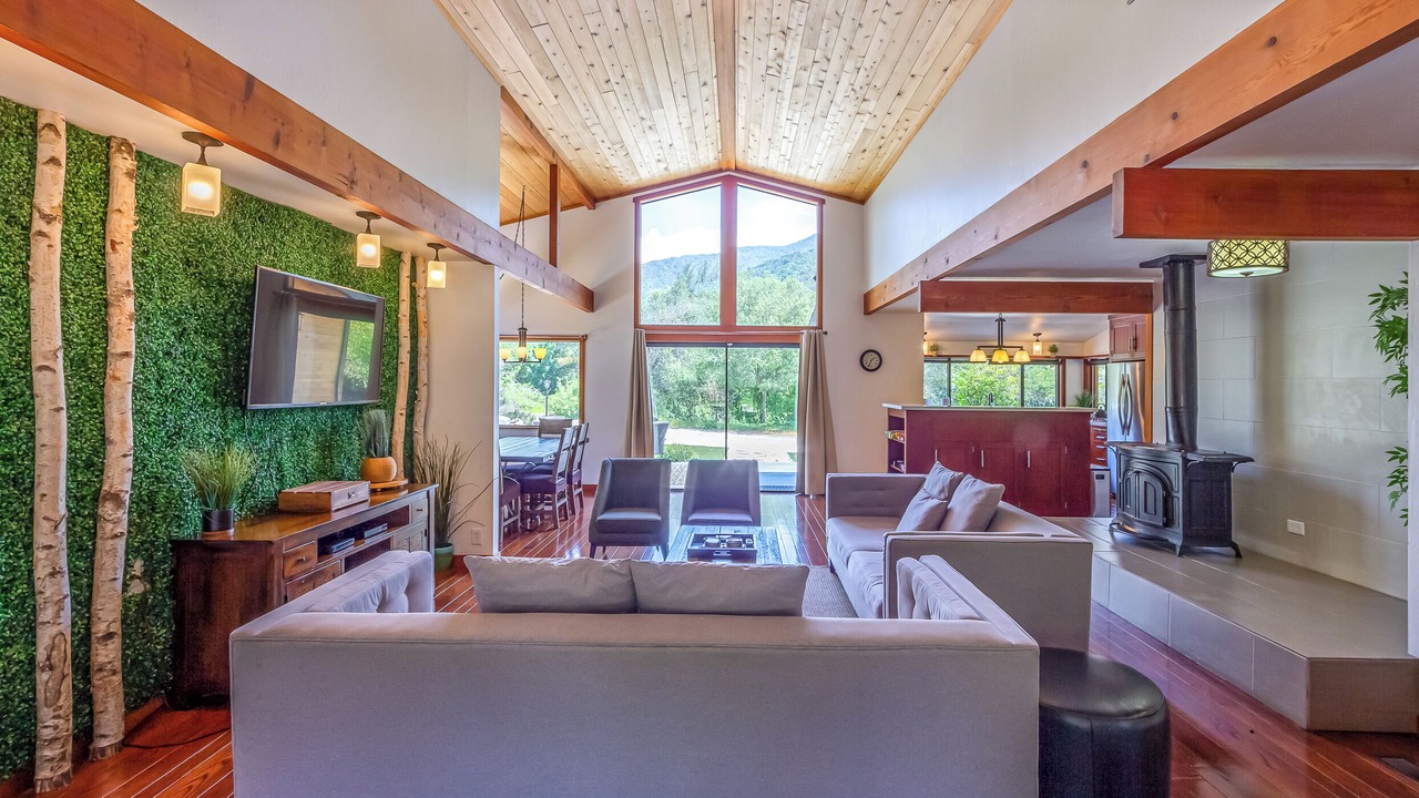 Photo of Bedroom in Three Rivers