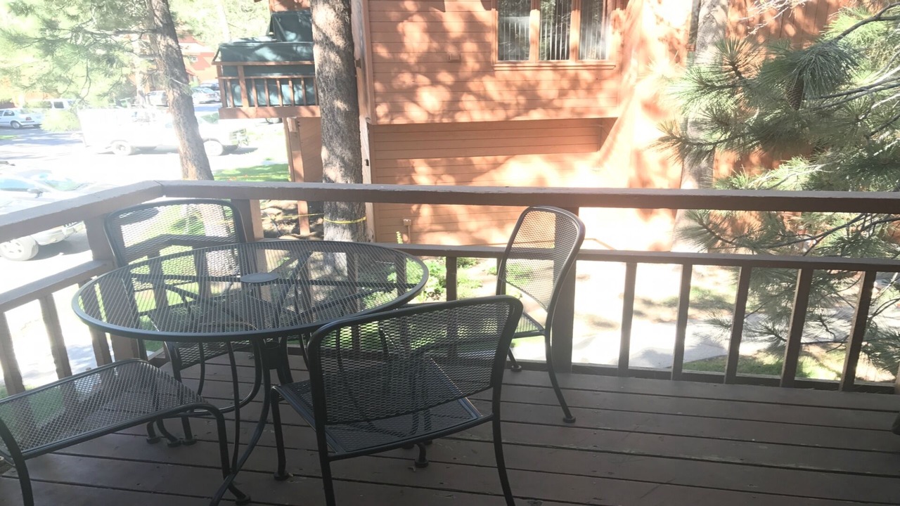 Photo of Patio Balcony in Mammoth Lakes