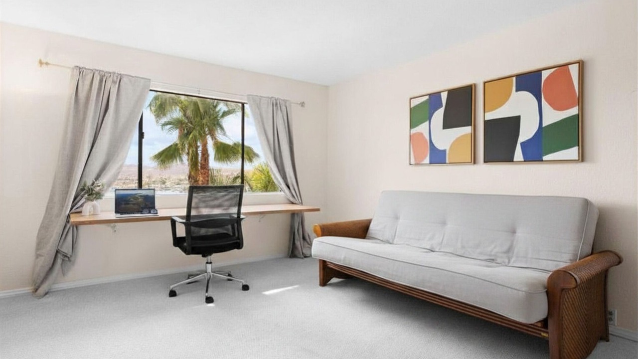 Photo of Livingroom in Canyon Lake