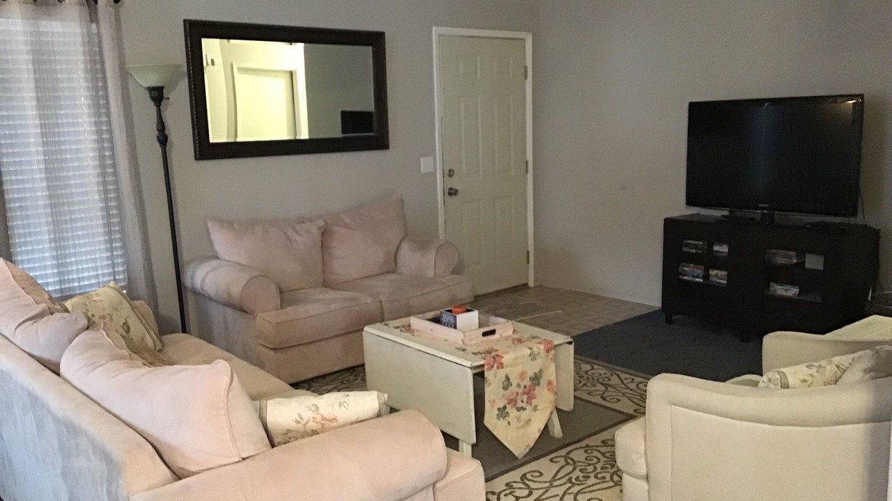 Photo of Livingroom in Coulterville