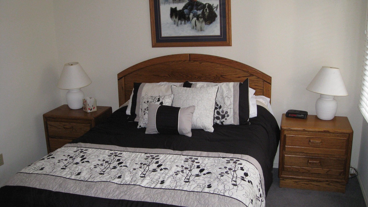 Photo of Bedroom in Mammoth Lakes