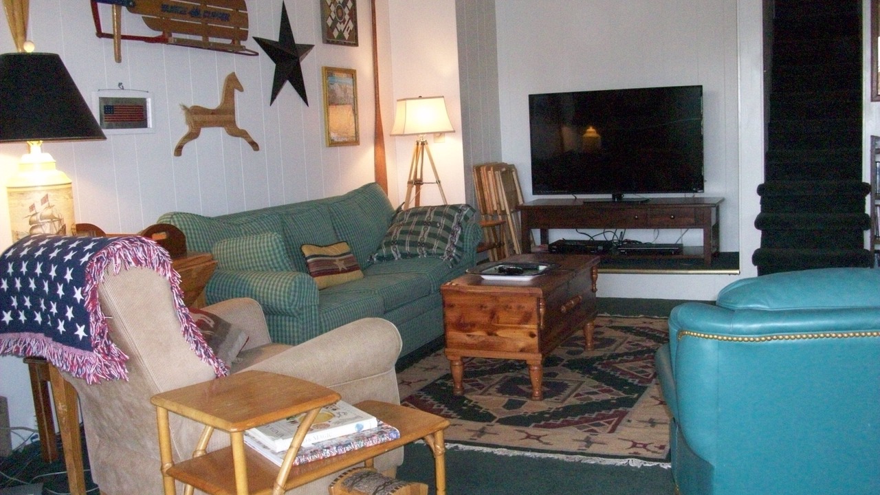 Photo of Bedroom in Copperopolis