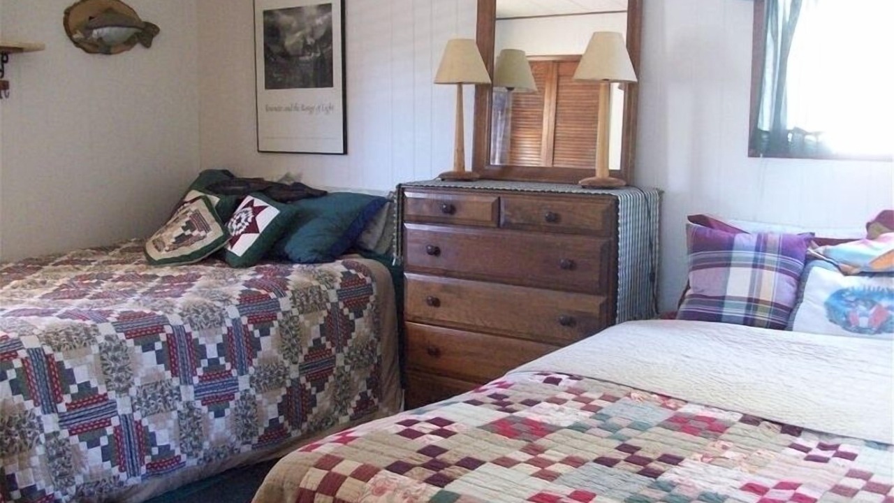 Photo of Bedroom in Copperopolis
