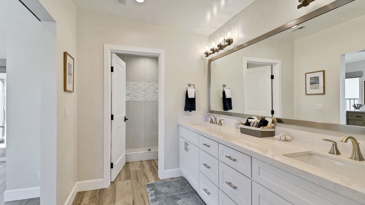 Photo of Bathroom in West Newport