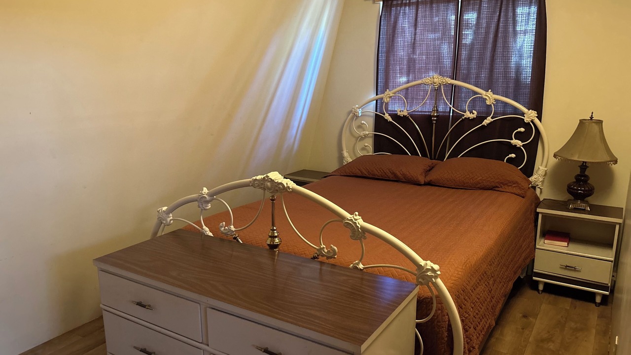 Photo of Bedroom in Posey