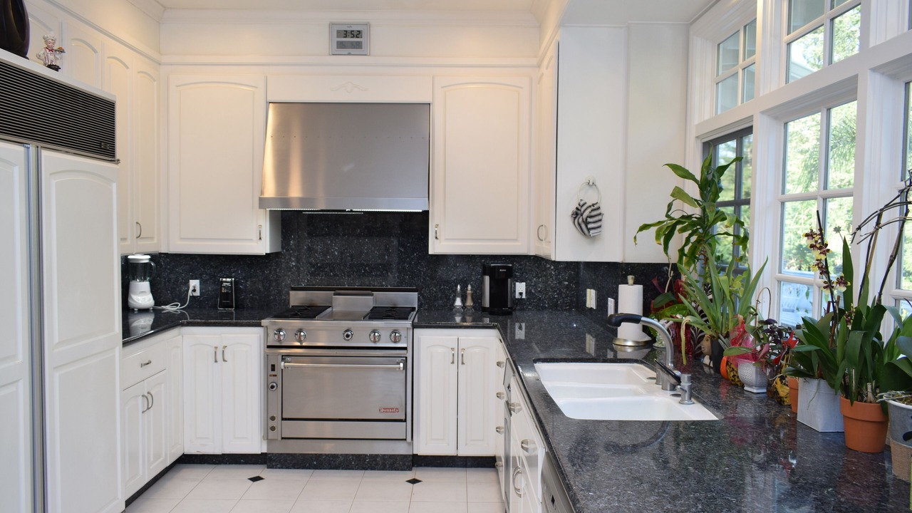 Photo of Kitchen in Saratoga
