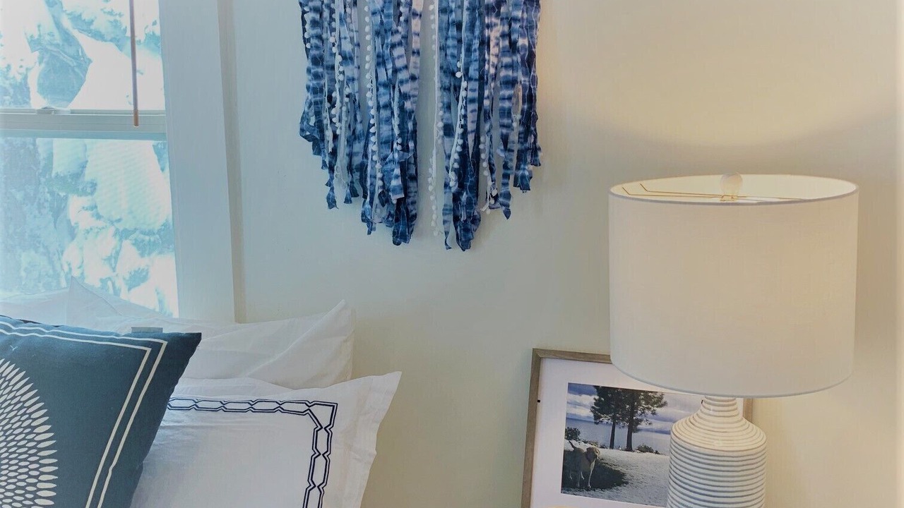 Photo of Bedroom in Lake Forest
