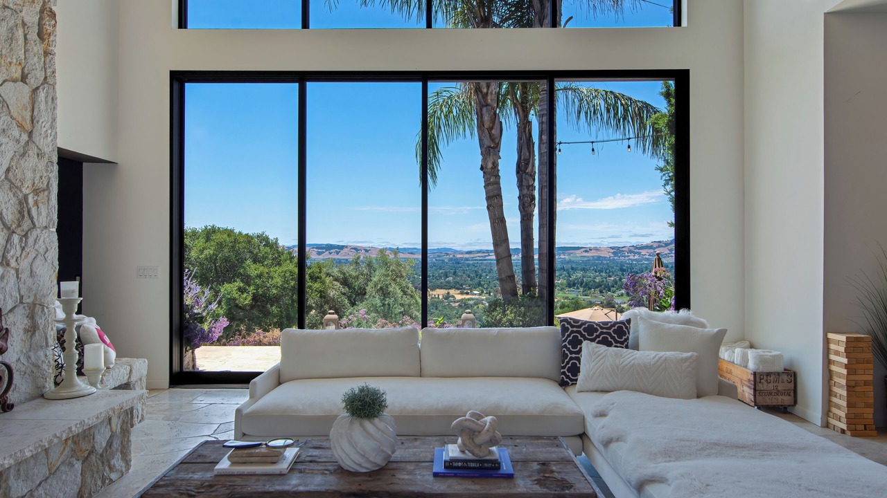 Photo of Livingroom in Sonoma