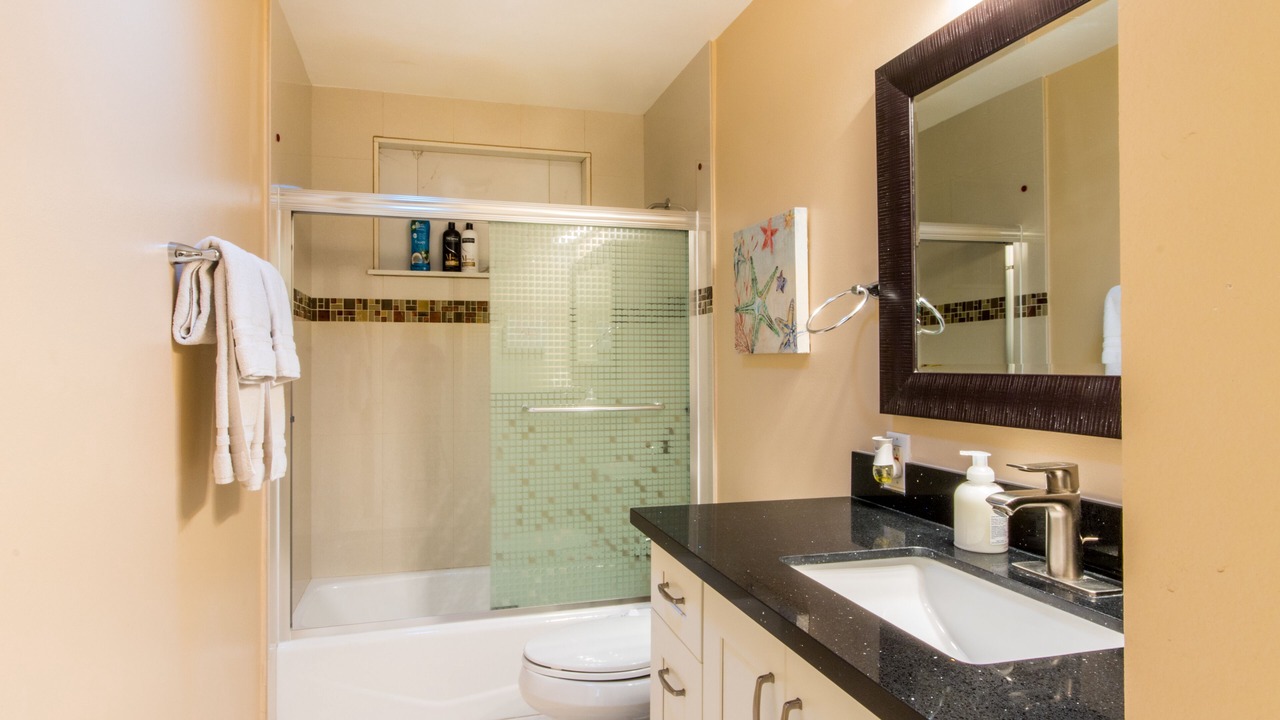Photo of Bathroom in Southwest Anaheim