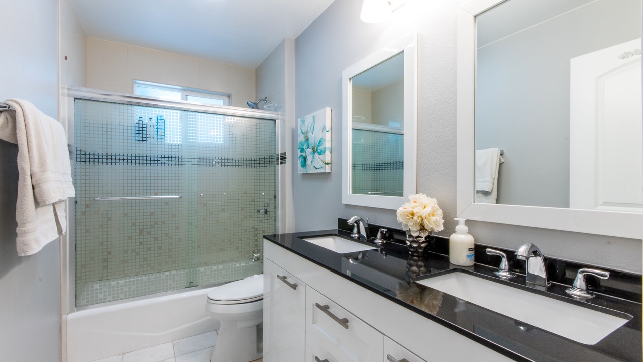 Photo of Bathroom in Southwest Anaheim