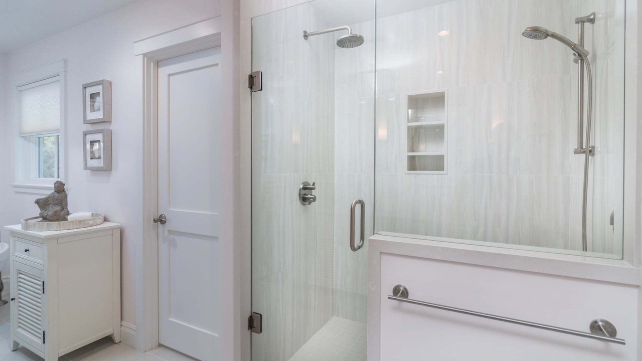 Photo of Bathroom in West Mesa