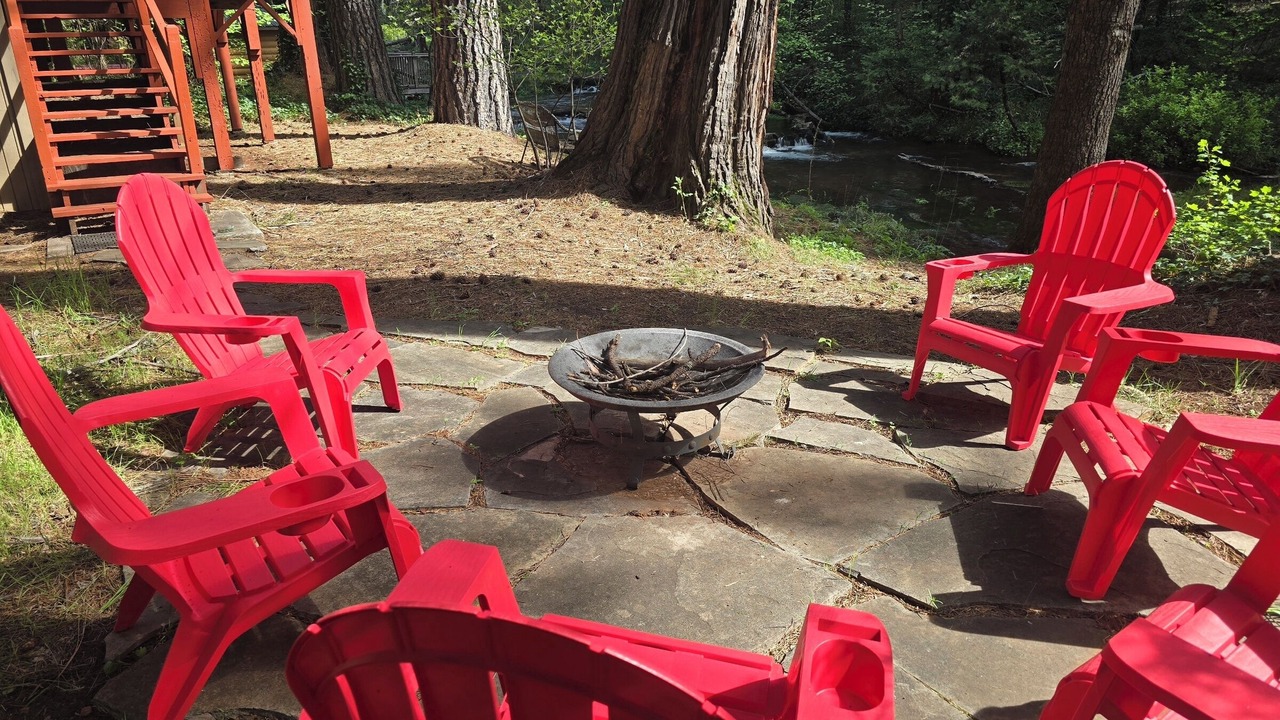 Photo of Patio Balcony in Shingletown